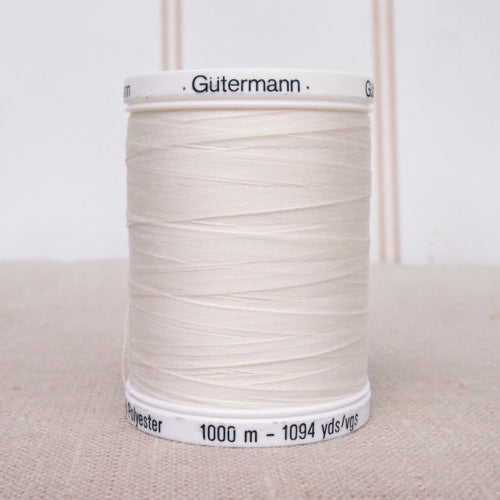 Gutermann Sew All Thread 1000m - Natural 1